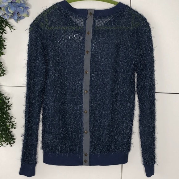 KLD SIGNATURE lightweight mesh navy top - Picture 5 of 7